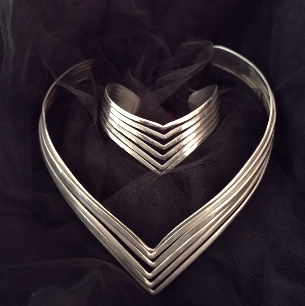 Vintage necklace set